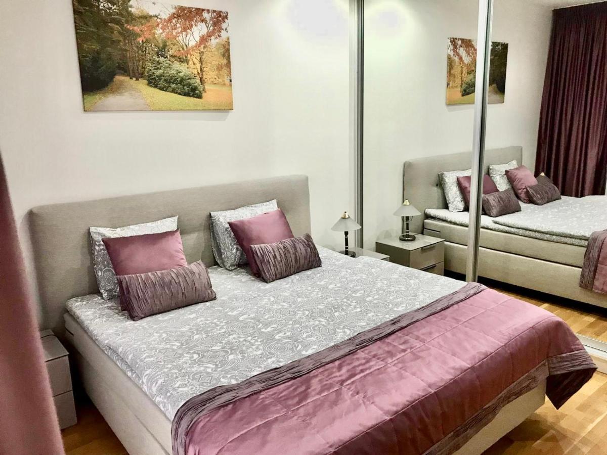 Apartment Korunni Dvur, 2 Free Parkings براغ المظهر الخارجي الصورة