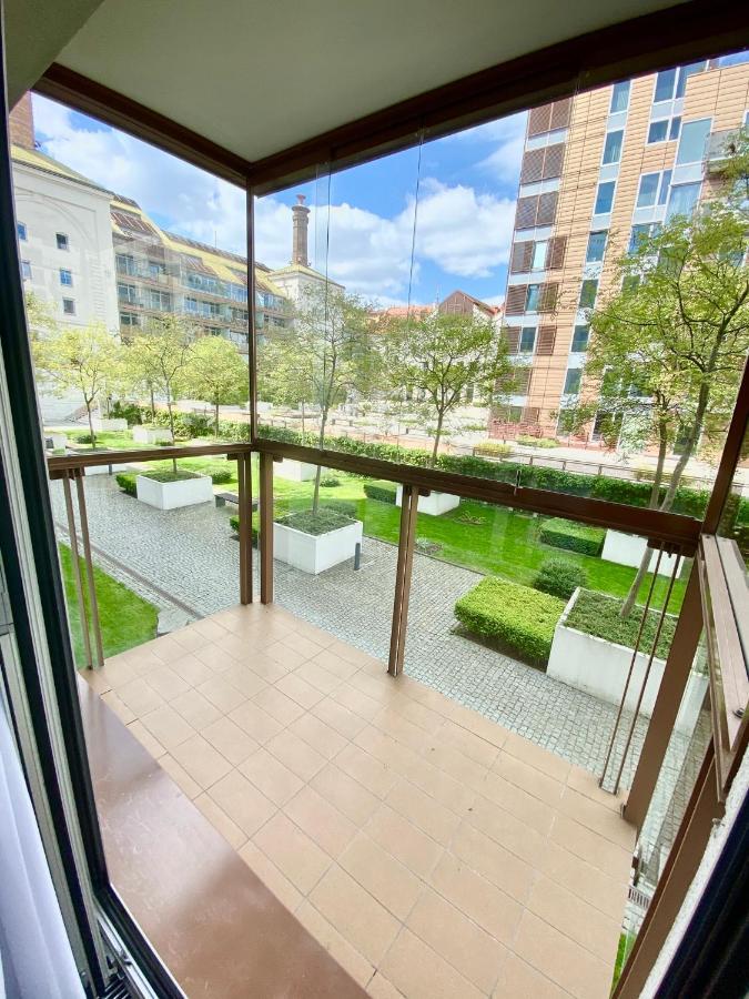 Apartment Korunni Dvur, 2 Free Parkings براغ المظهر الخارجي الصورة