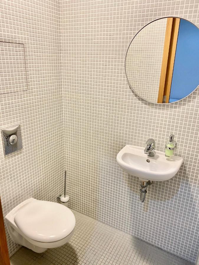 Apartment Korunni Dvur, 2 Free Parkings براغ المظهر الخارجي الصورة